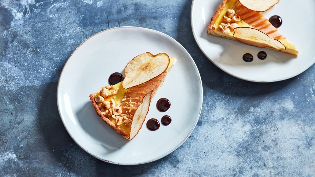 Gruszka crostata z serem ricotta na ryżowym spodzie