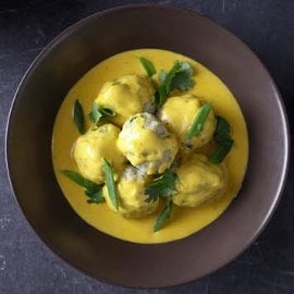Rybne pulpeciki w żółtym curry Rybne pulpeciki w żółtym curry