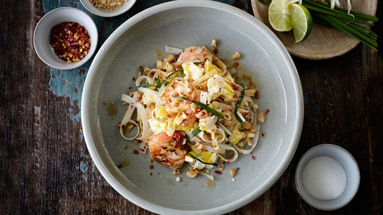 Pad Thai – orientalny makaron z krewetkami – - Przepis