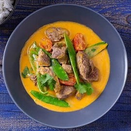 Czerwone curry z wołowiną Czerwone curry z wołowiną