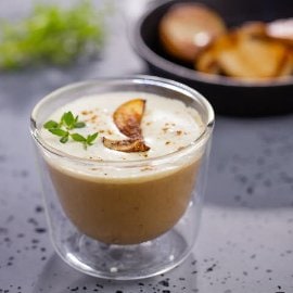 Borowikowe cappuccino z kozim serem Borowikowe cappuccino z kozim serem