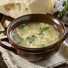 Straciatella - zupa z jajecznymi kluseczkami i parmezanem
