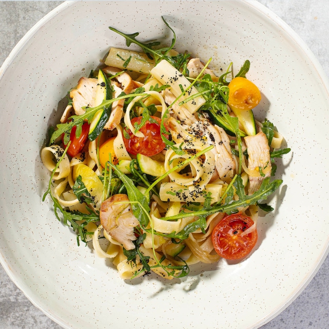 Tagliatelle/ wędzony kurczak