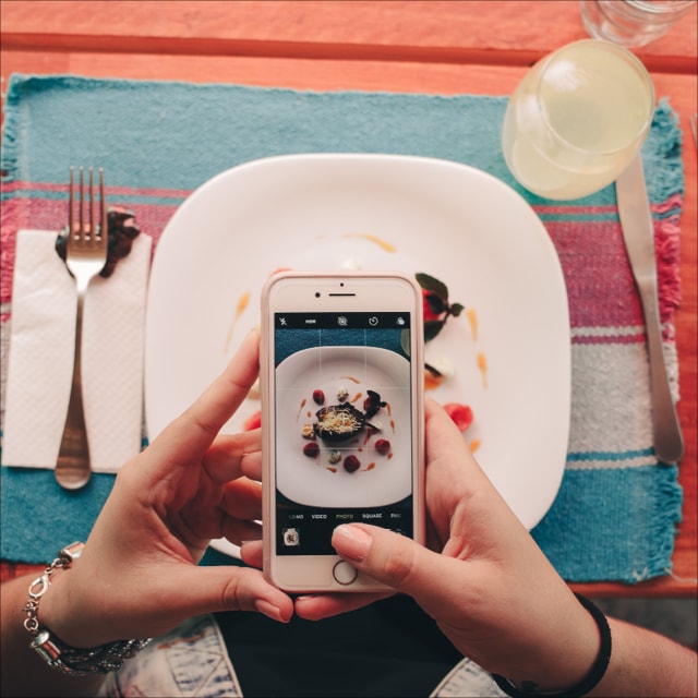 Facebook i Instagram restauracji – jak go prowadzić?