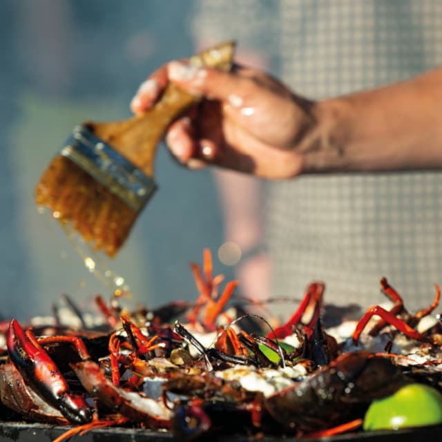 Grillowanie ryb i owoców morza. Czasy grillowania i temperatury wewnętrzne