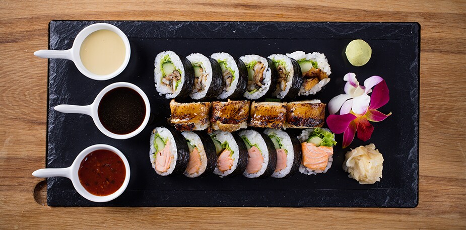 Rolki w pigułce, czyli co powinieneś wiedzieć o sushi