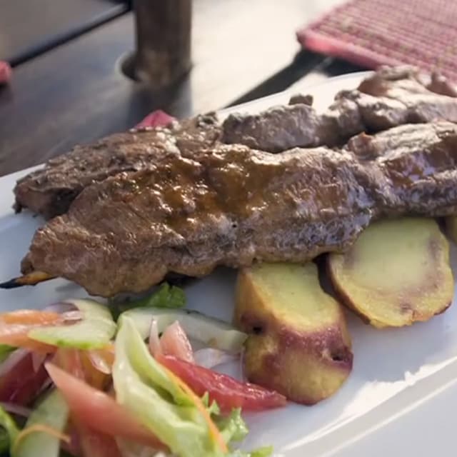 Peruwiańskie dania uliczne: anticuchos
