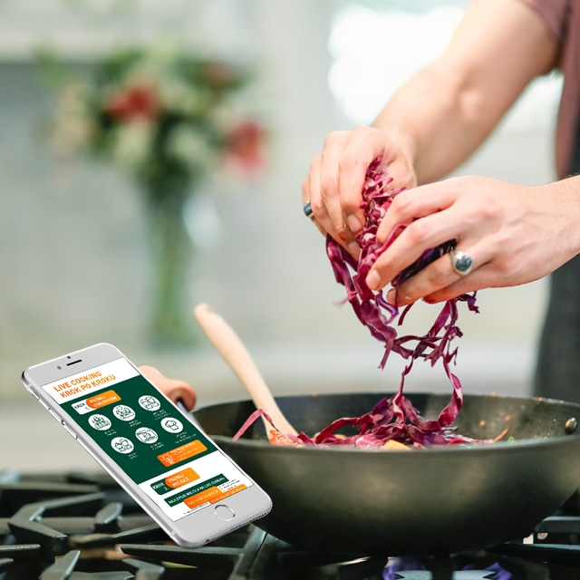 Live cooking krok po kroku. Pobierz infografikę!