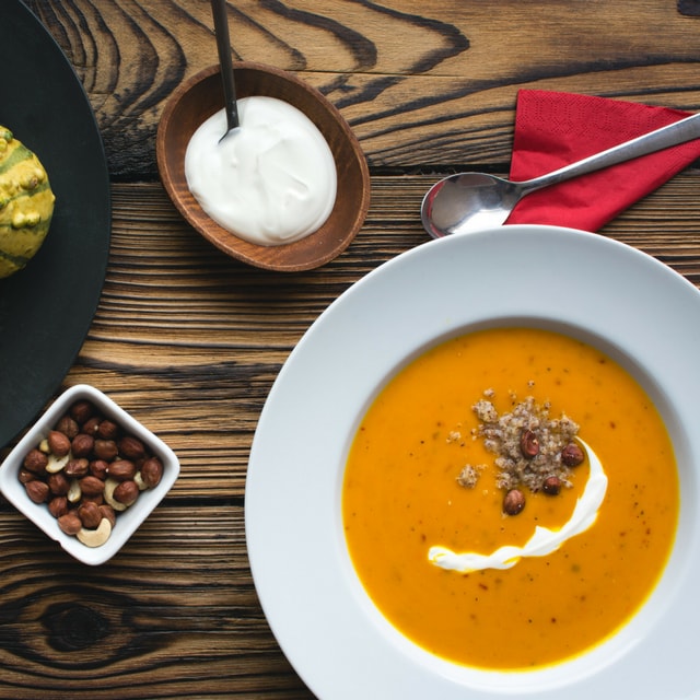 Jak dobrać menu na jesienną imprezę?