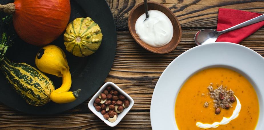 Jak dobrać menu na jesienną imprezę?