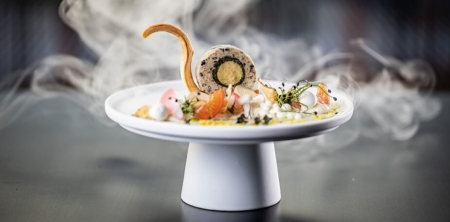 Przekąski – czym zadowolić pierwszy głód gości restauracji?